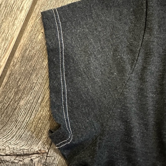 Disney Peter Pan shirt, size large - Picture 3 of 4